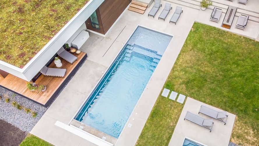 The Freedom with Splash Pad Fibreglass Pool