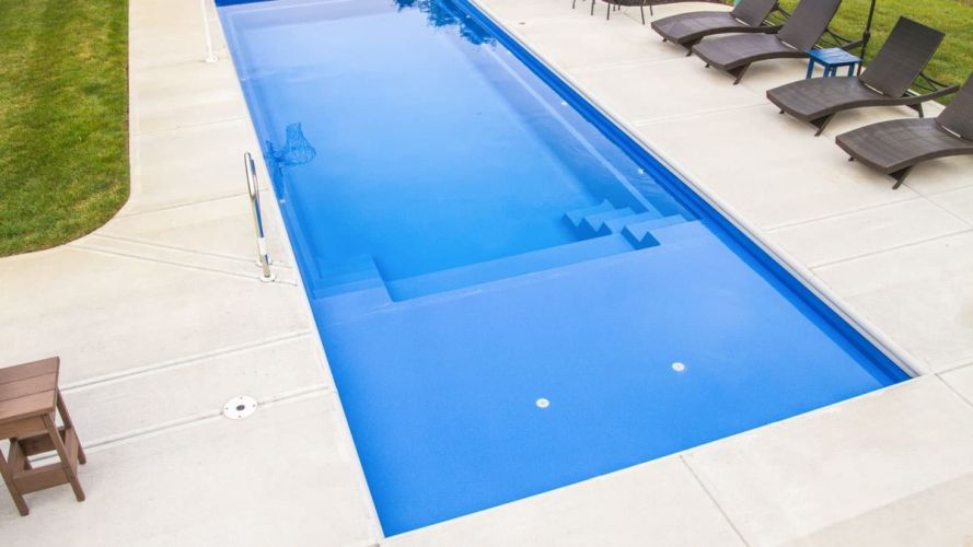 The Freedom with Splash Pad Fibreglass Pool